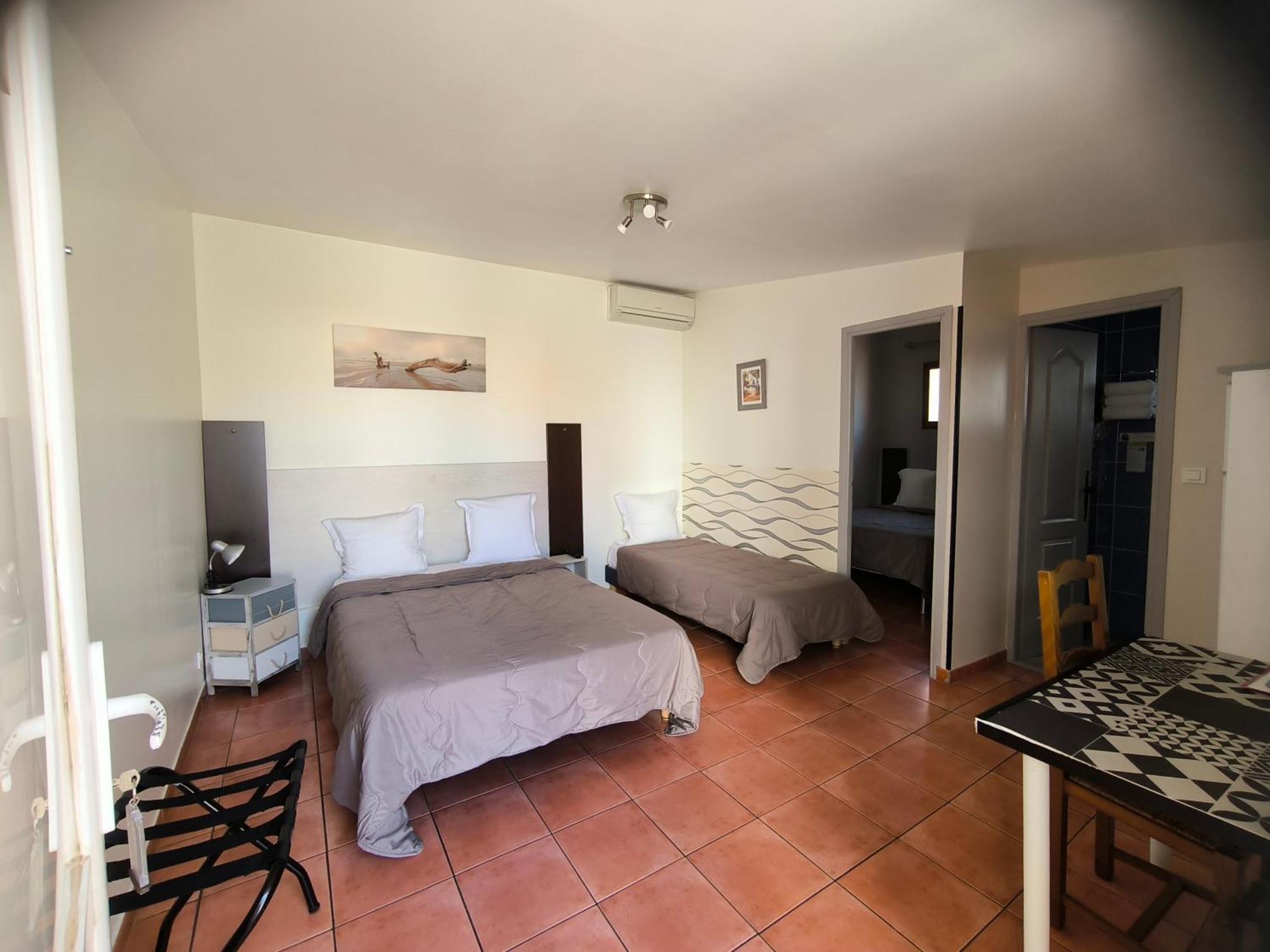 Hotel L'Hacienda マルティーグ エクステリア 写真